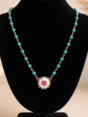 6 Pieces of Plunder  Turquoise Beaded Floral Pendant Necklaces